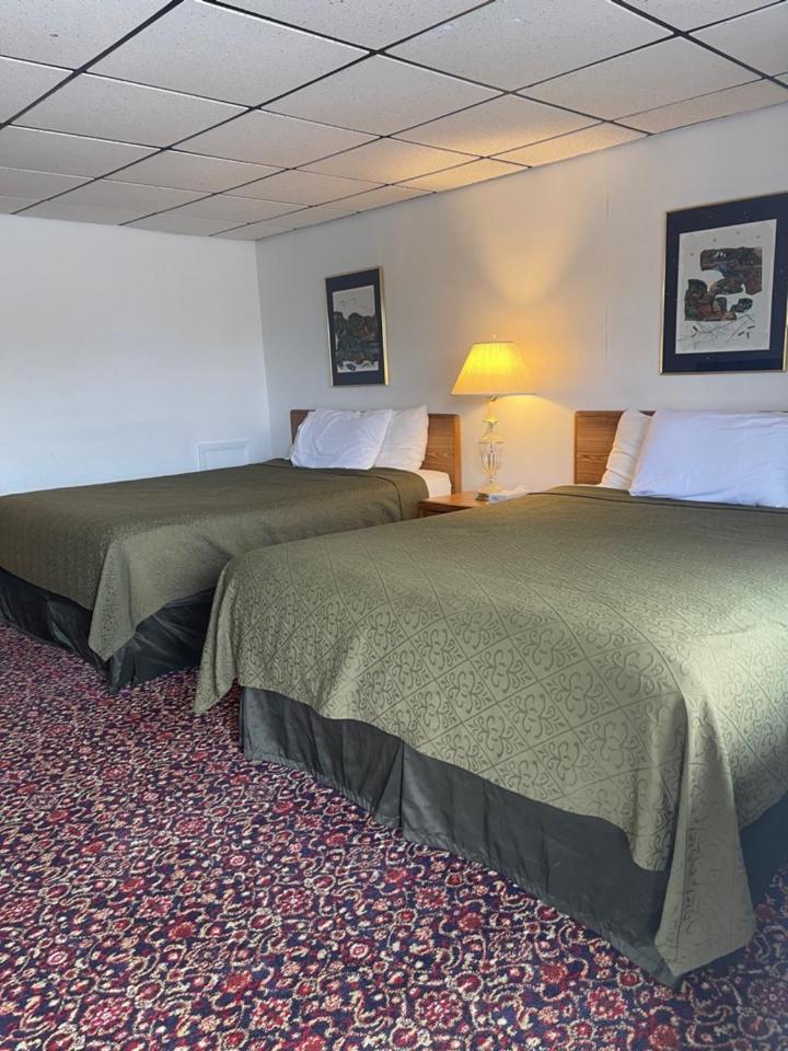 Knights Inn Mackinaw City Zewnętrze zdjęcie