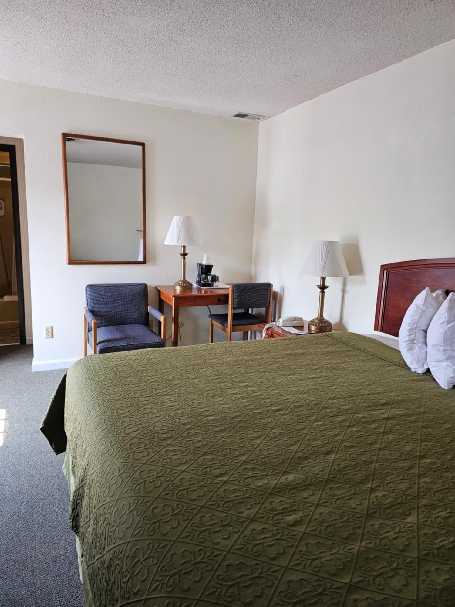 Knights Inn Mackinaw City Zewnętrze zdjęcie