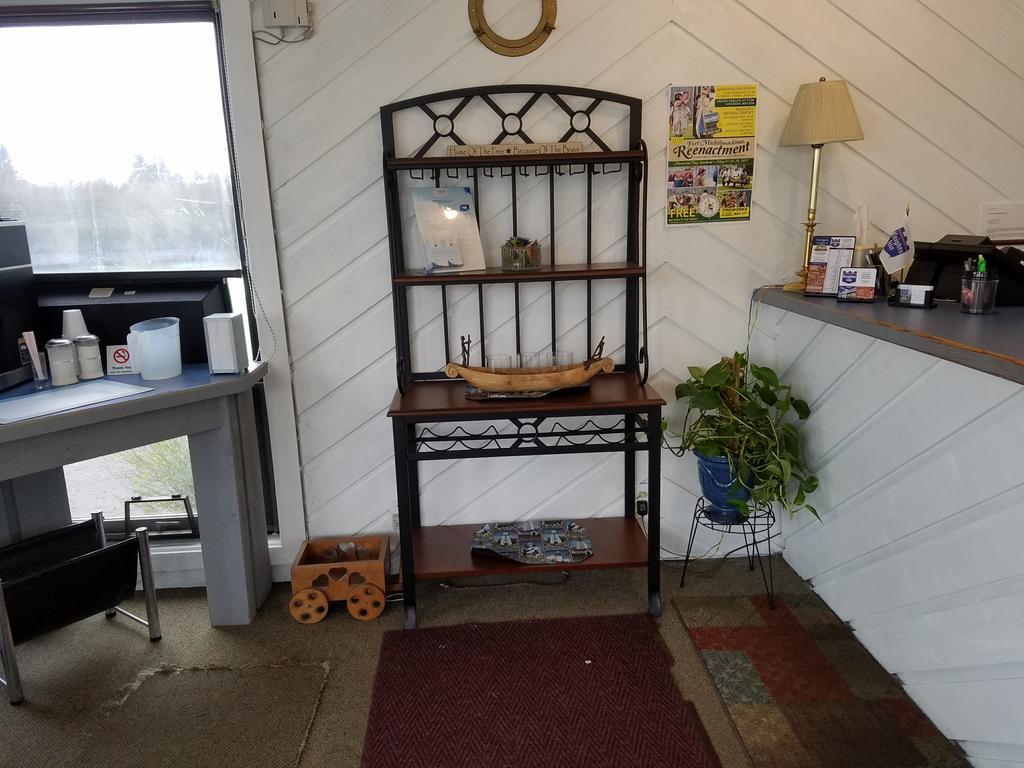 Knights Inn Mackinaw City Zewnętrze zdjęcie